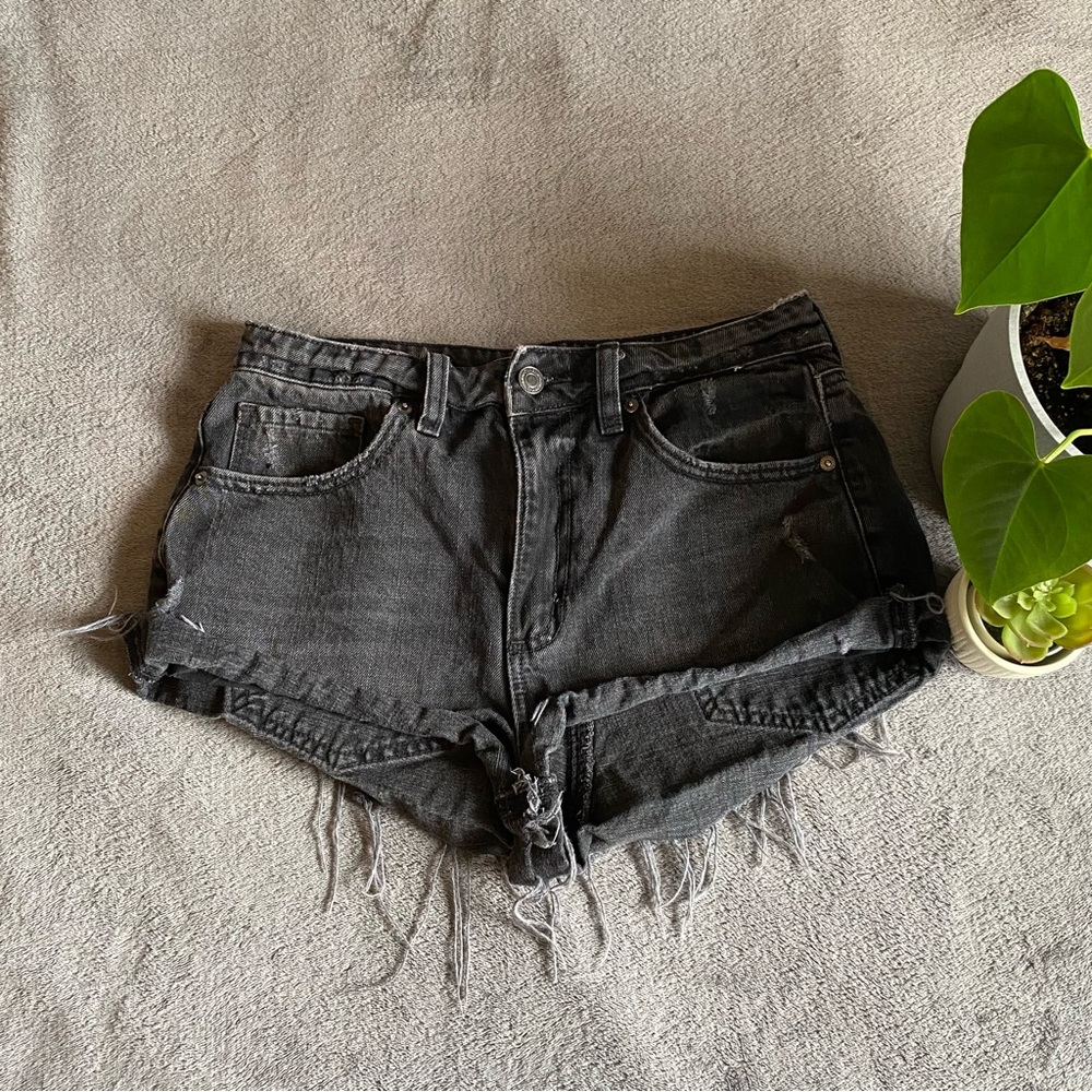 Garage black Jean shorts size 26